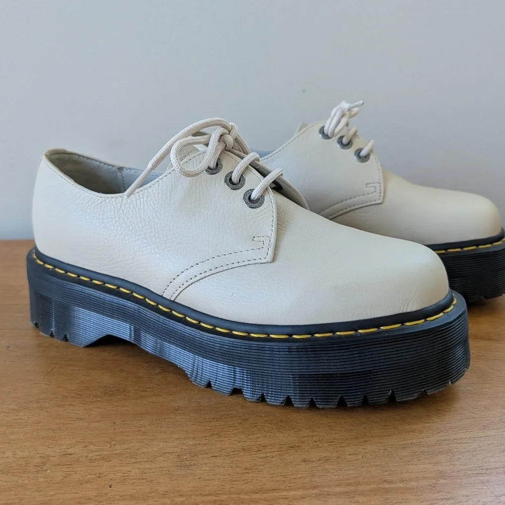 Dr. Martens‎ 8053 Quad Platform Pisa Leather Shoes Parchment Beige 30612 US 9 L